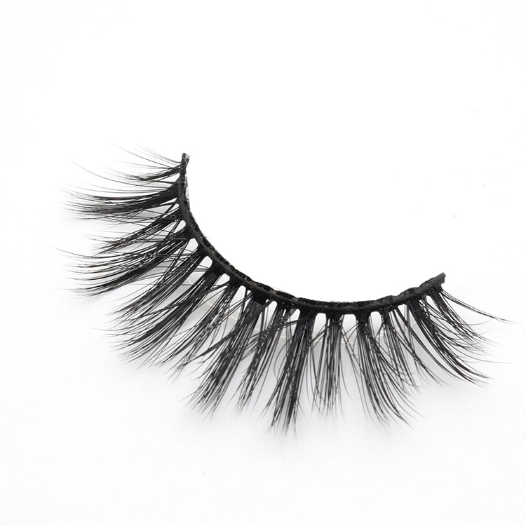 3D faux mink eyelash with own brand magnetic eyelash packaging to UK